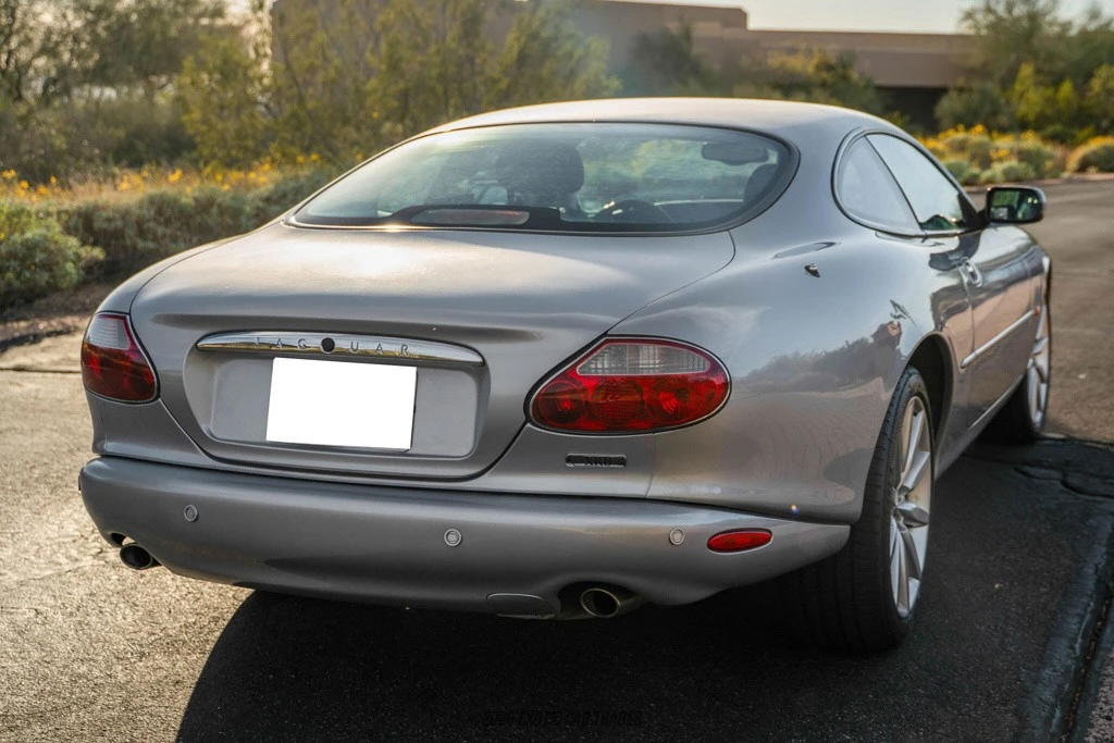 2003 Jaguar X100 XK8 - Image 8 of 12