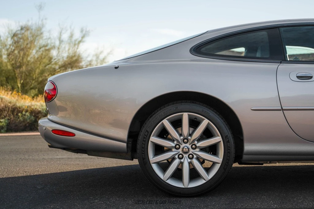 2003 Jaguar X100 XK8 - Image 10 of 12