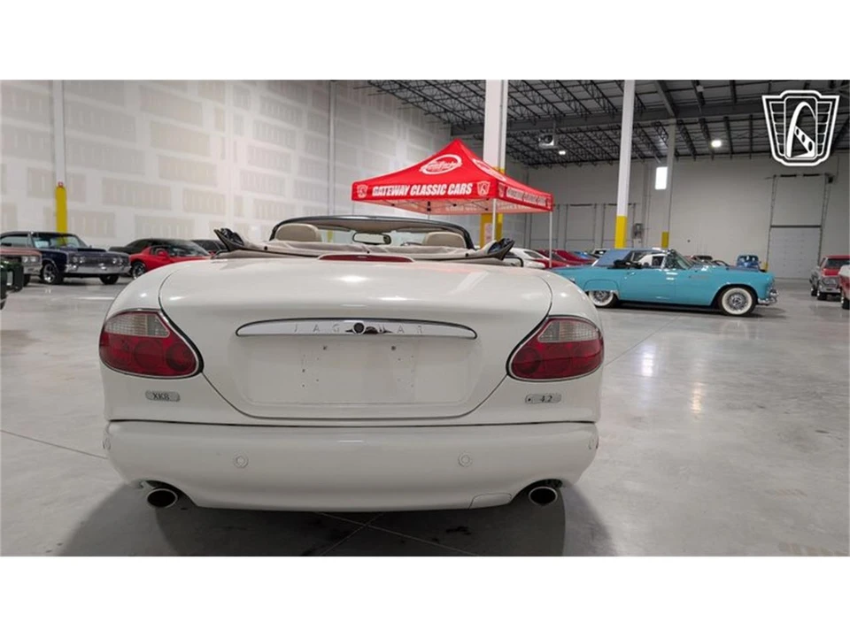 2003 Jaguar X100 XK8 - Image 12 of 31