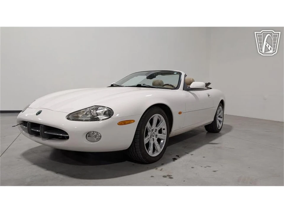 2003 Jaguar X100 XK8 - Image 3 of 31