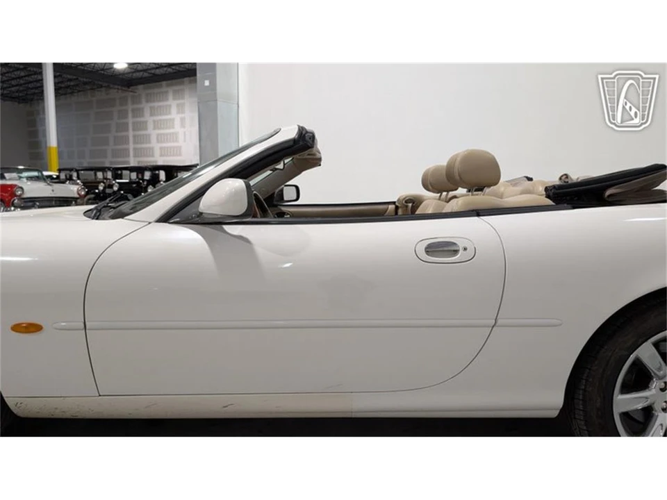 2003 Jaguar X100 XK8 - Image 30 of 31