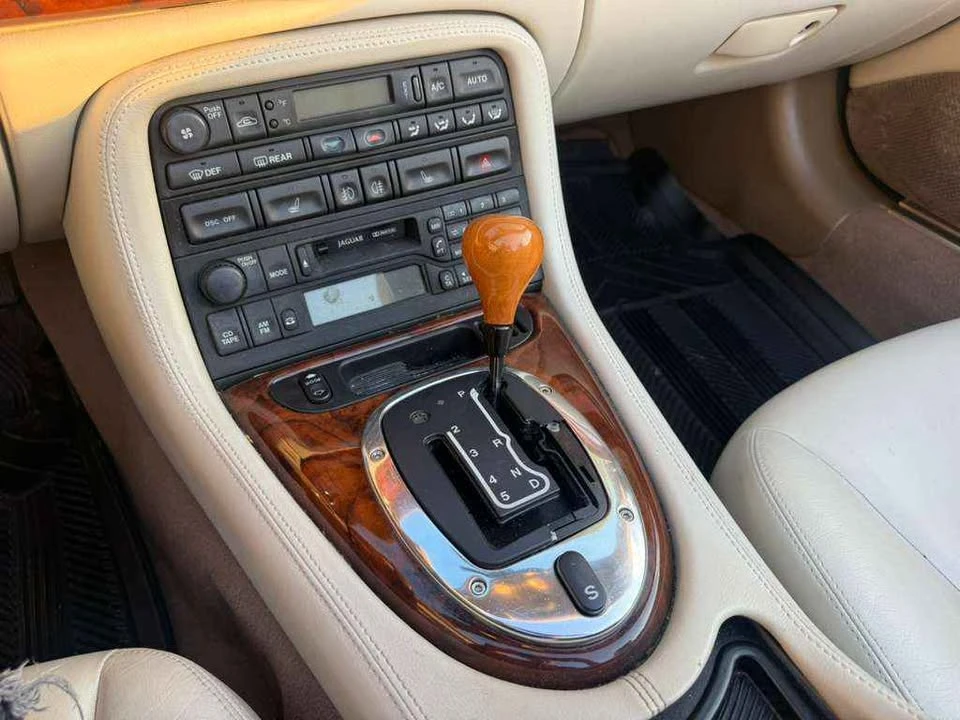 2003 Jaguar X100 XK8 - Image 13 of 20