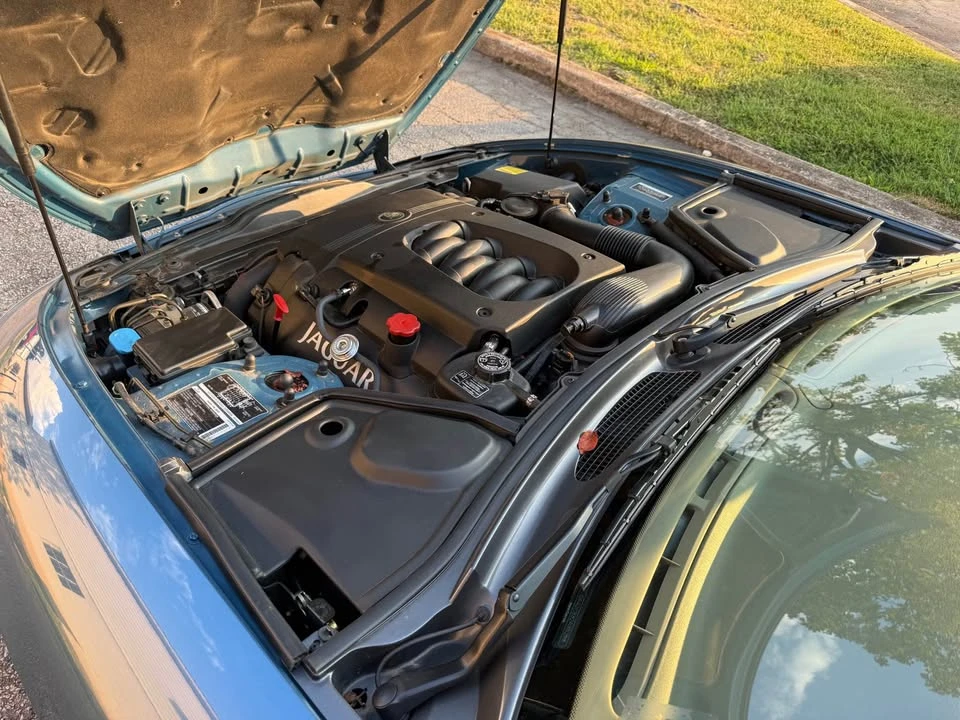 2003 Jaguar X100 XK8 - Image 19 of 20