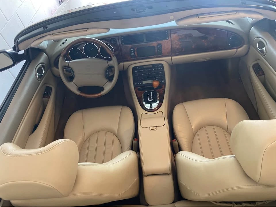 2003 Jaguar - Image 4 of 19