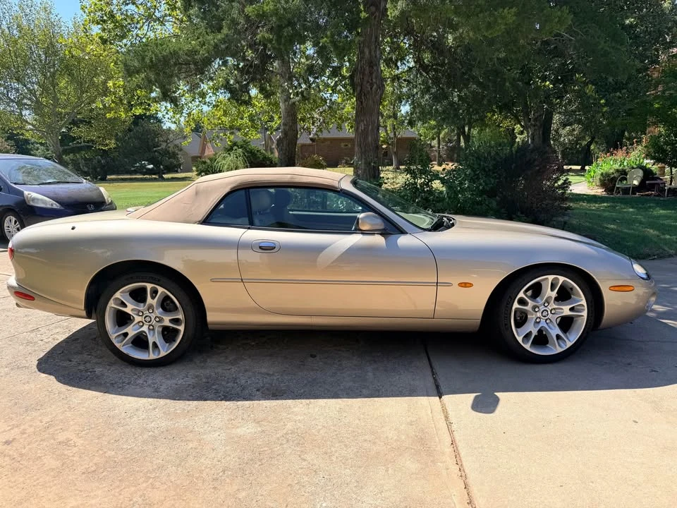 2003 Jaguar X100 XK8 - Image 4 of 15