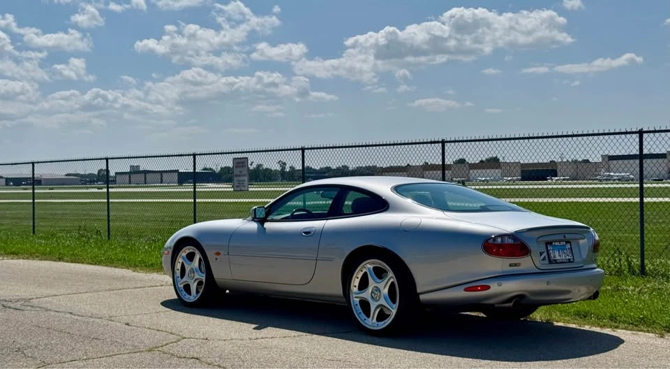 2003 Jaguar X100 XKR - Image 4 of 17