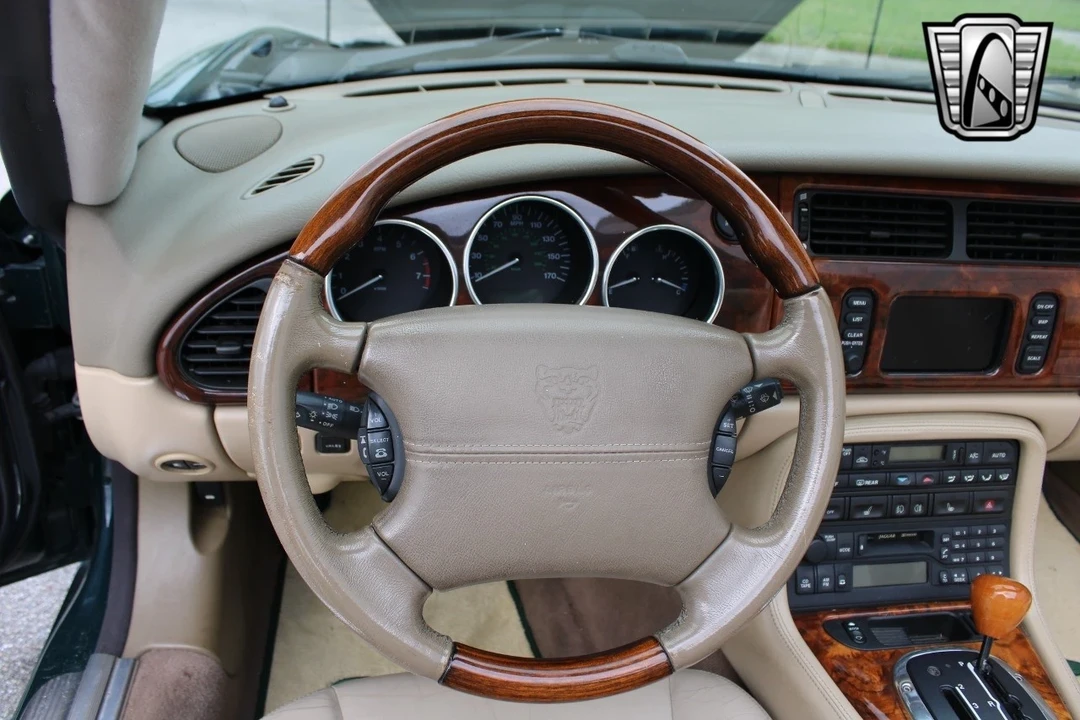 2003 Jaguar X100 XK8 - Image 9 of 21