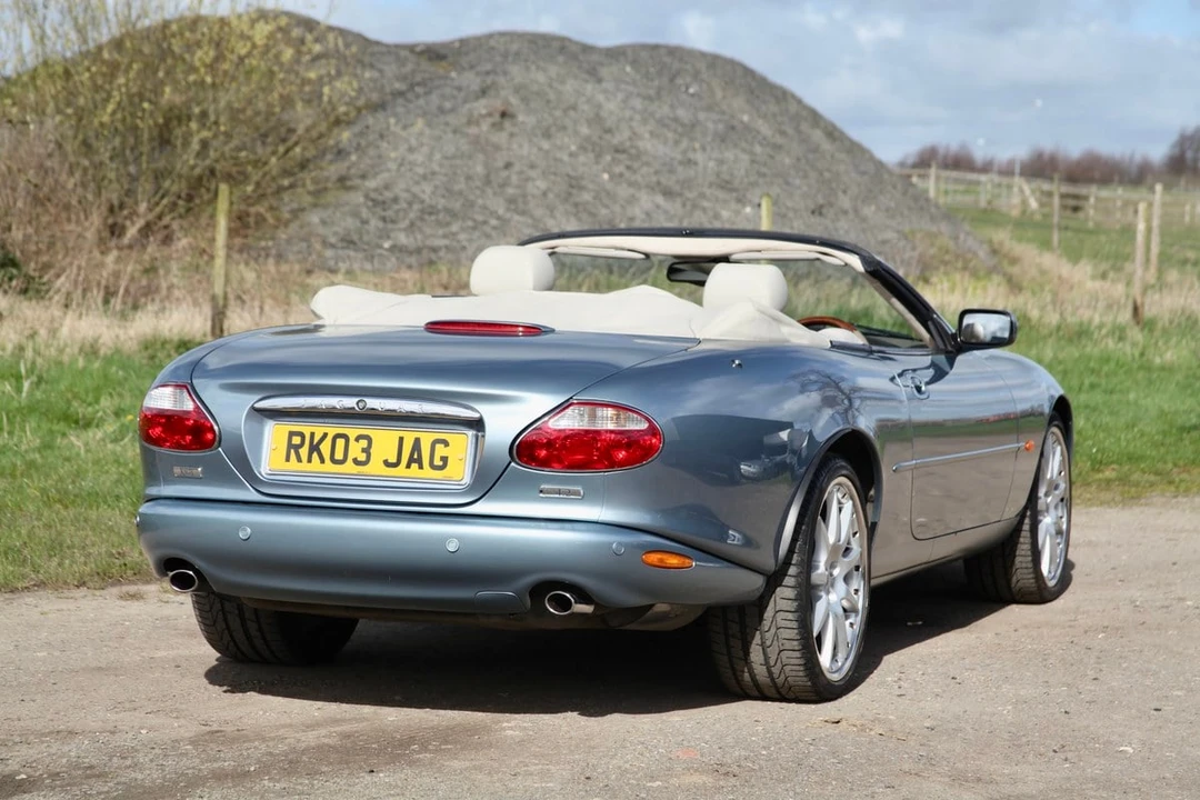 2003 Jaguar X100 XK8 - Image 23 of 30