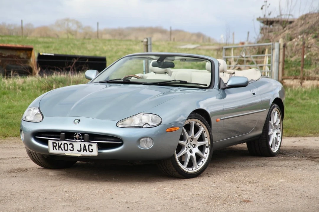 2003 Jaguar X100 XK8 - Image 11 of 30