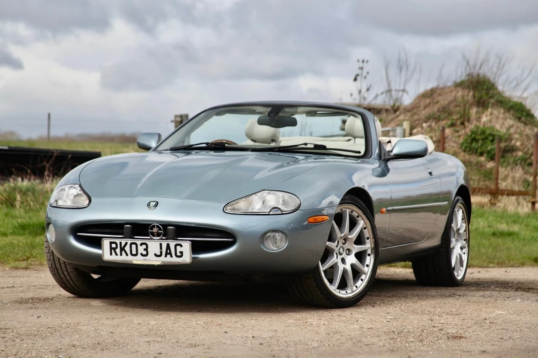 2003 Jaguar X100 XK8 - Image 21 of 30