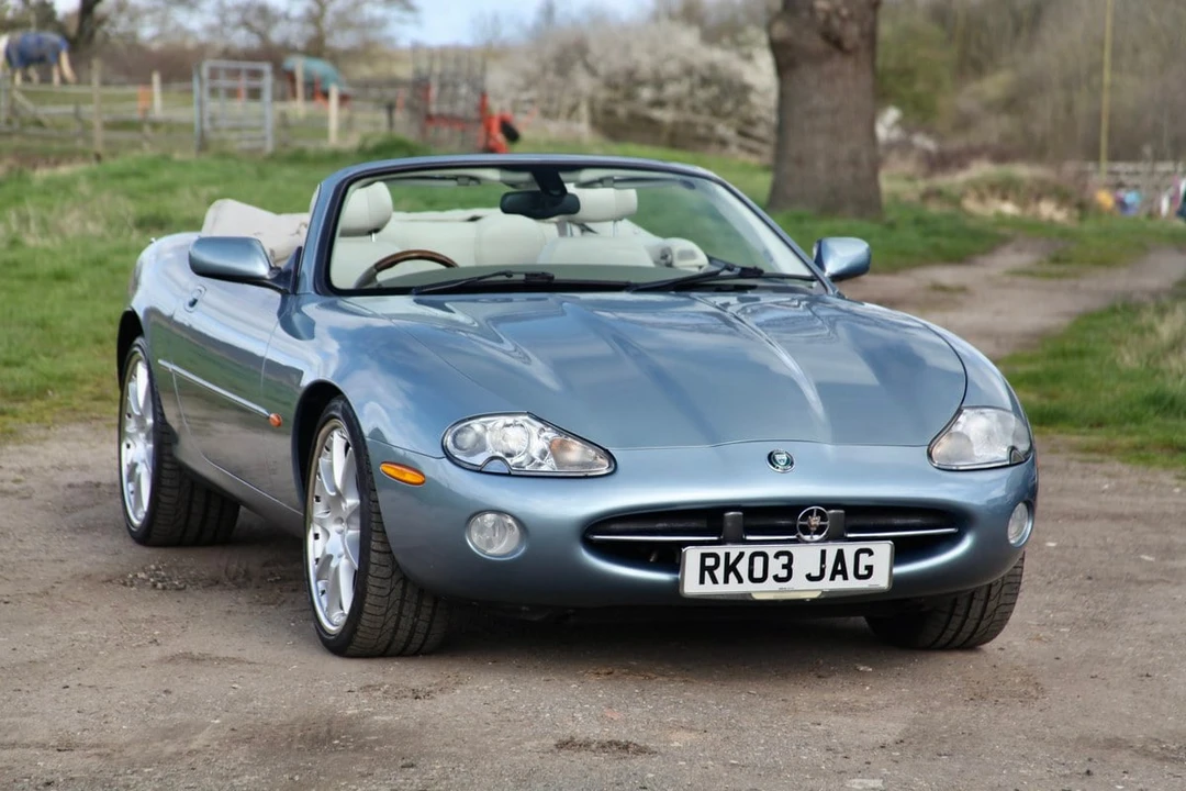 2003 Jaguar X100 XK8 - Image 12 of 30