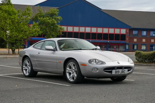 2003 Jaguar XK8 4.2 Coupe X100