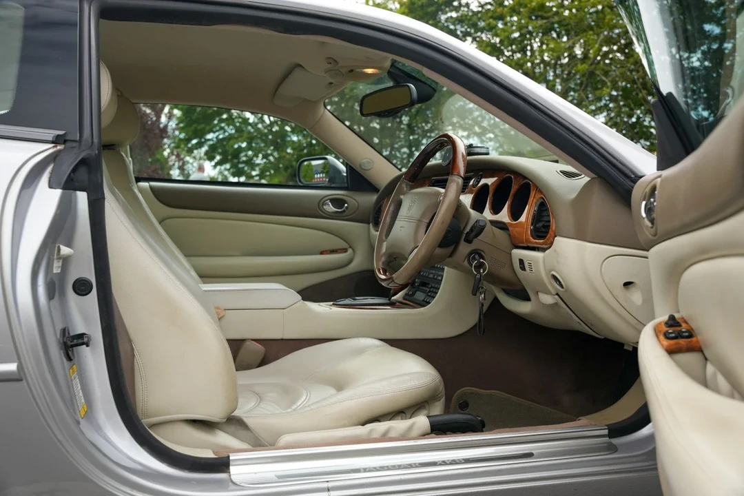 2003 Jaguar X100 XK8 - Image 29 of 30