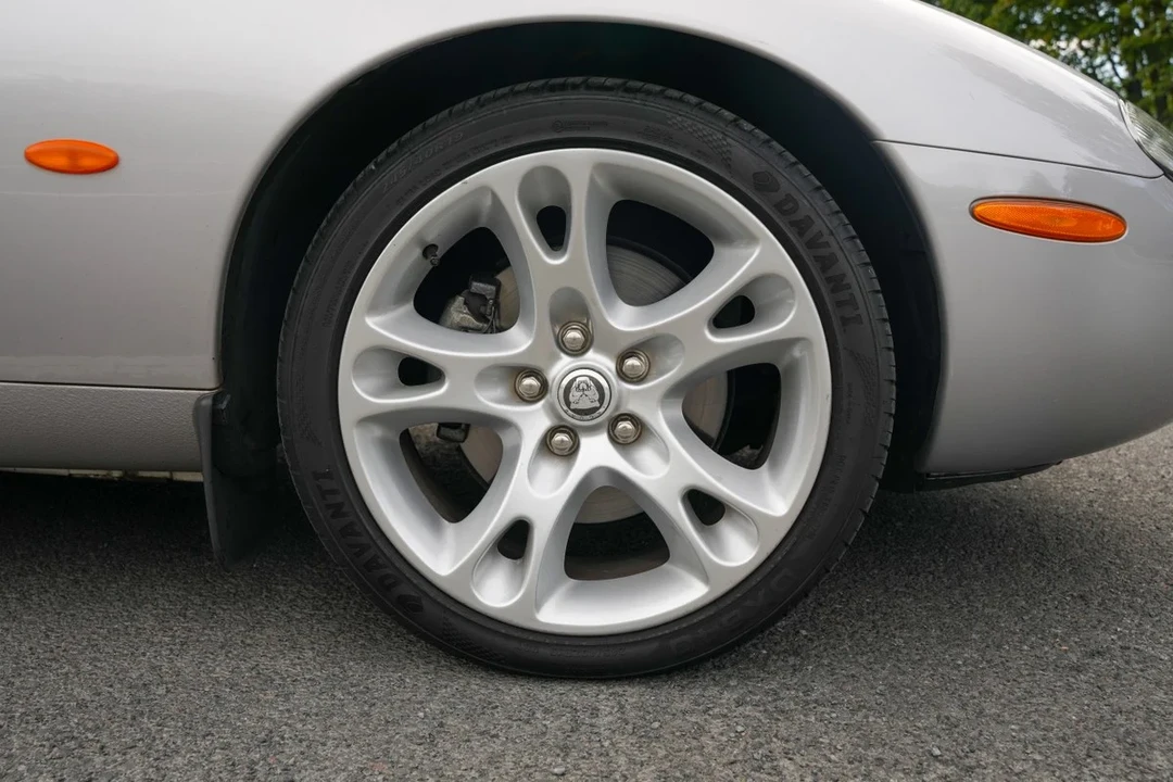 2003 Jaguar X100 XK8 - Image 28 of 30