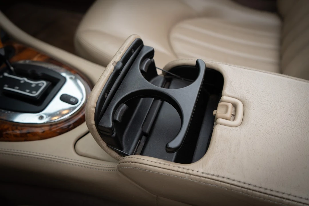 2003 Jaguar X100 XK8 - Image 21 of 30