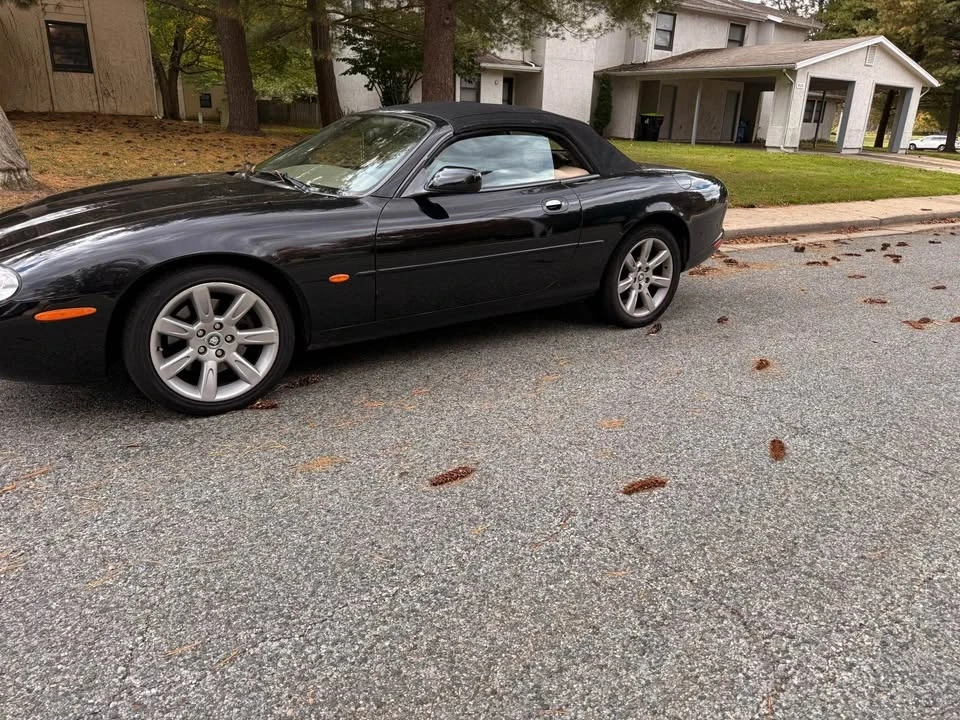 2003 Jaguar X100 XK8 - Image 2 of 8