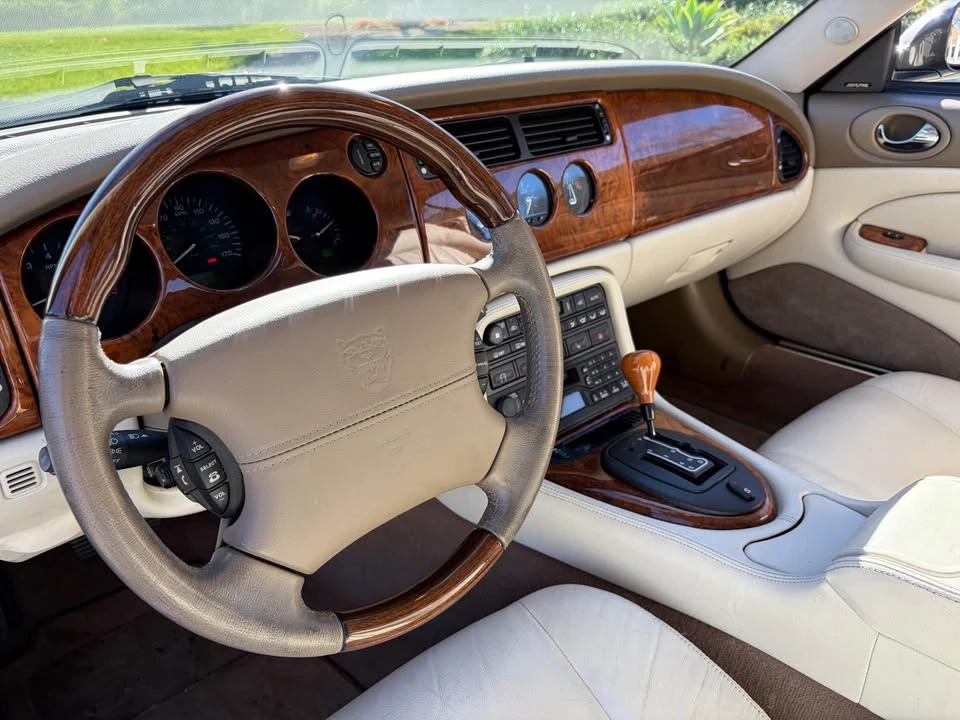 2003 Jaguar X100 XK8 - Image 11 of 20