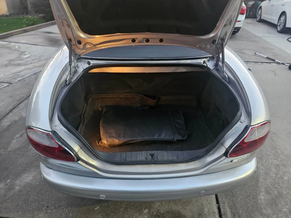 2003 Jaguar X100 XK8 - Image 16 of 18