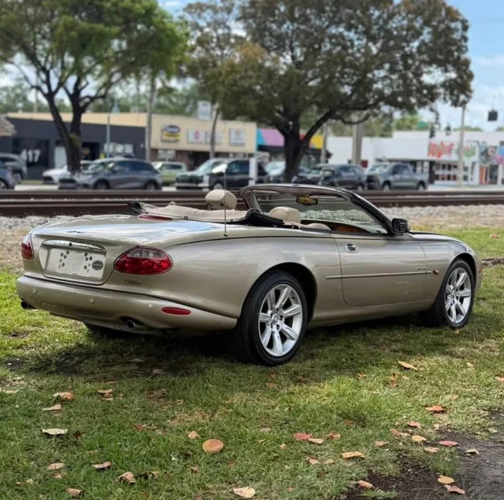 2003 Jaguar X100 XK8 - Image 3 of 12