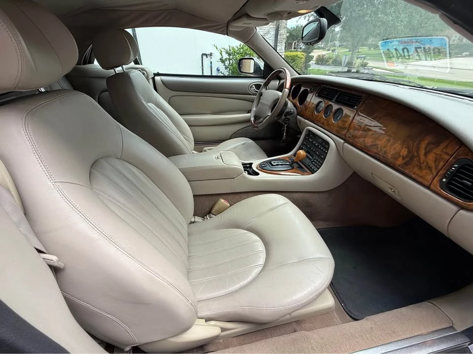 2003 Jaguar X100 XK8 - Image 12 of 16