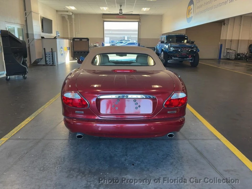 2003 Jaguar X100 XK8 - Image 8 of 12