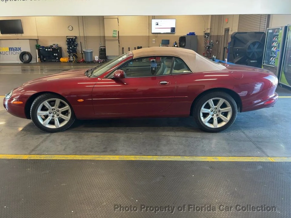 2003 Jaguar X100 XK8 - Image 5 of 12