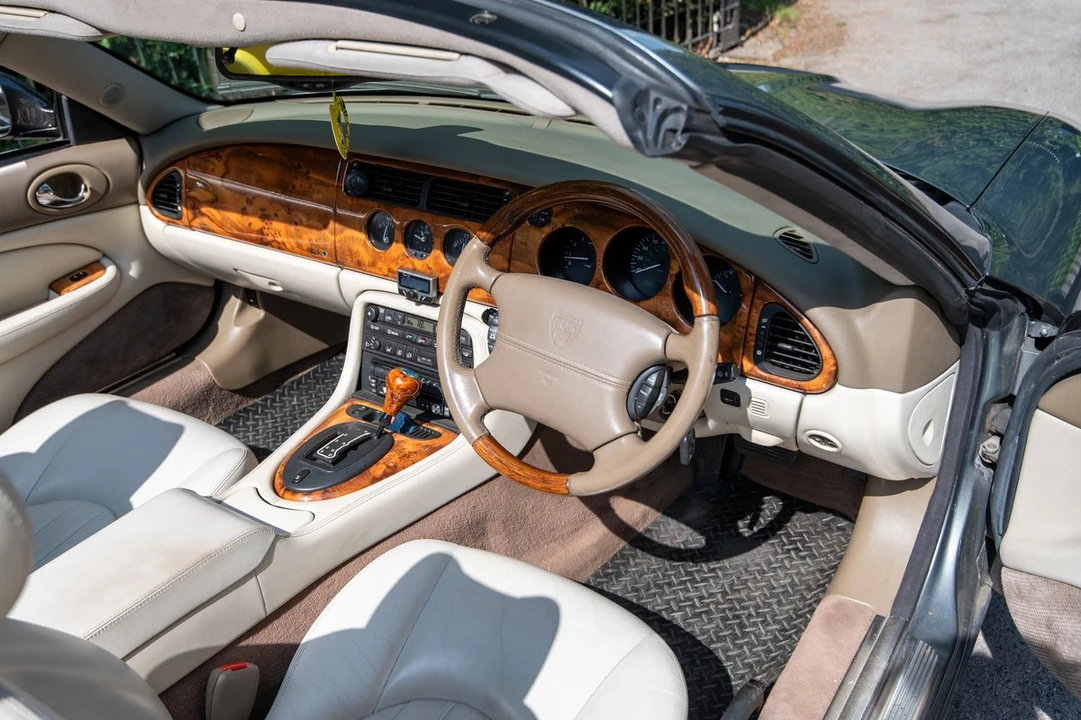 2003 Jaguar X100 XK8 - Image 3 of 30