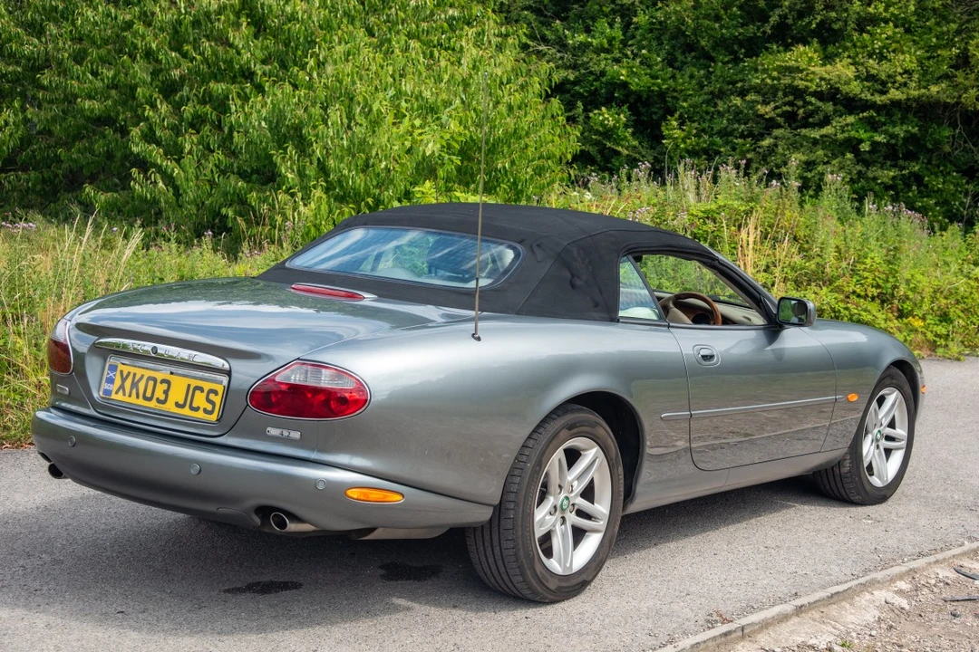 2003 Jaguar X100 XK8 - Image 10 of 30