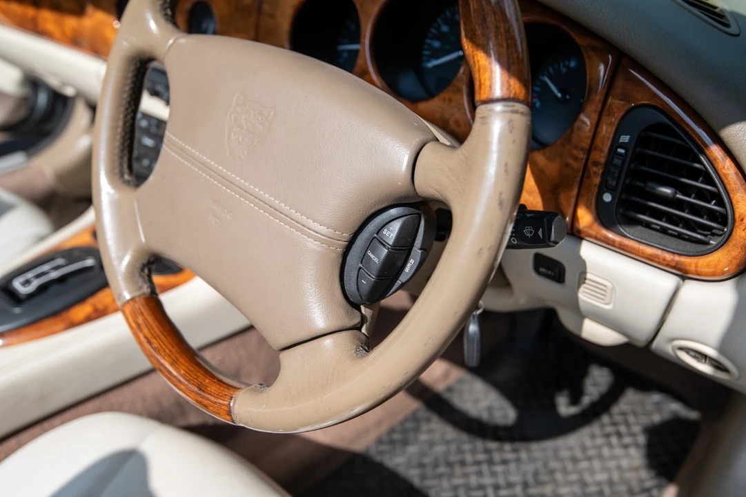 2003 Jaguar X100 XK8 - Image 29 of 30