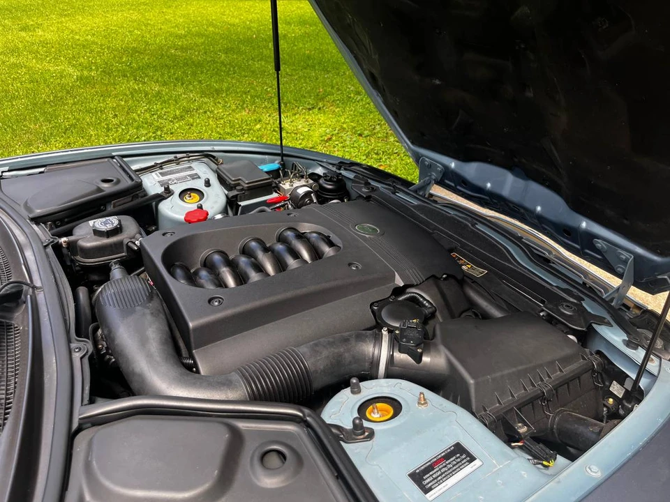 2003 Jaguar X100 XK8 - Image 12 of 15