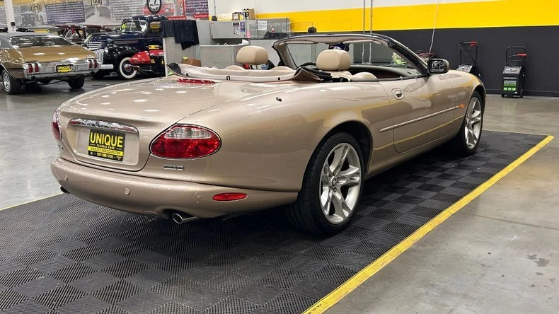 2003 Jaguar X100 XK8 - Image 3 of 10