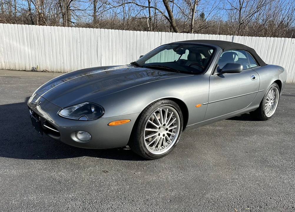 2003 Jaguar X100 XK8 - Image 17 of 31