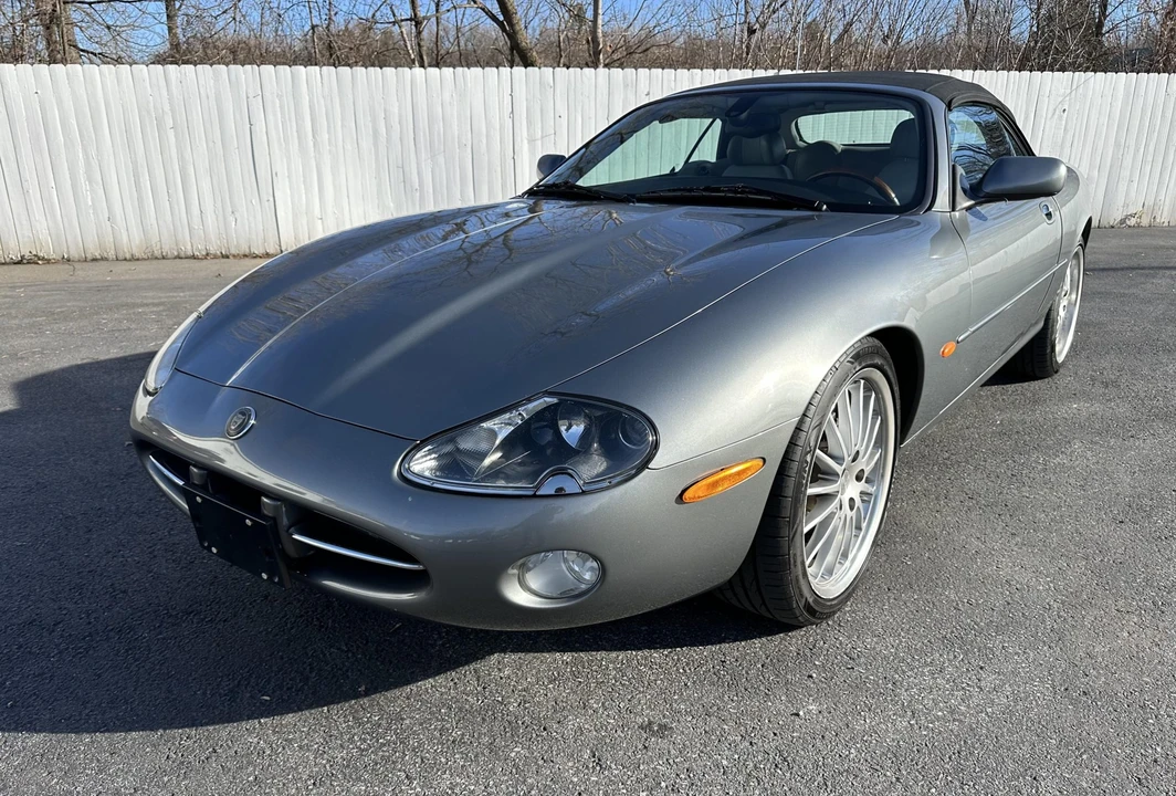 2003 Jaguar X100 XK8 - Image 14 of 31