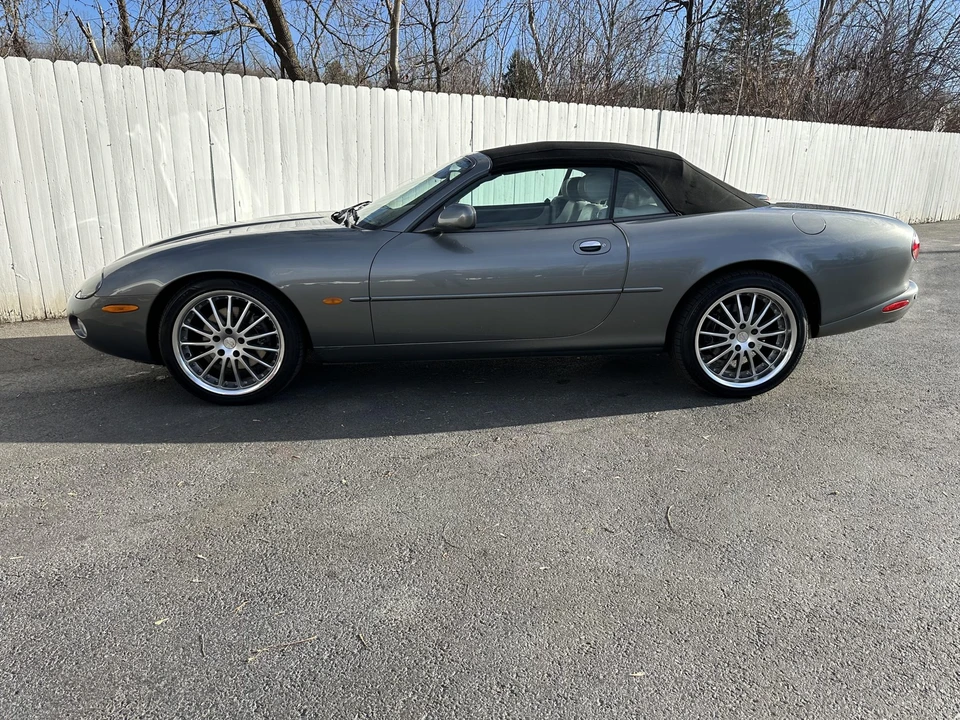 2003 Jaguar X100 XK8 - Image 18 of 31