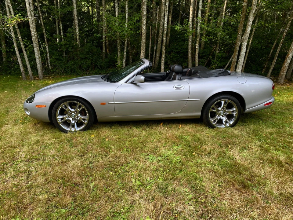 2003 Jaguar X100 XK8 - Image 16 of 31