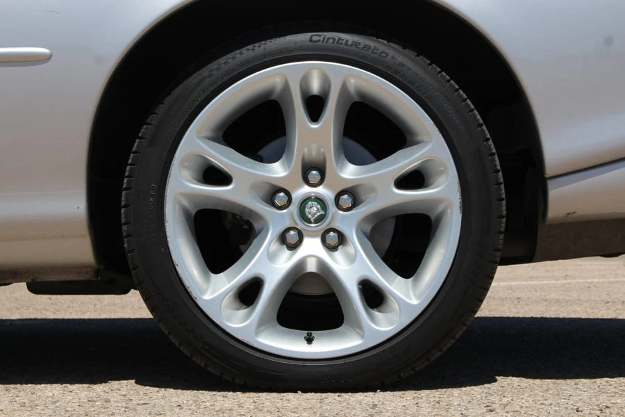 2003 Jaguar X100 XK8 - Image 14 of 31
