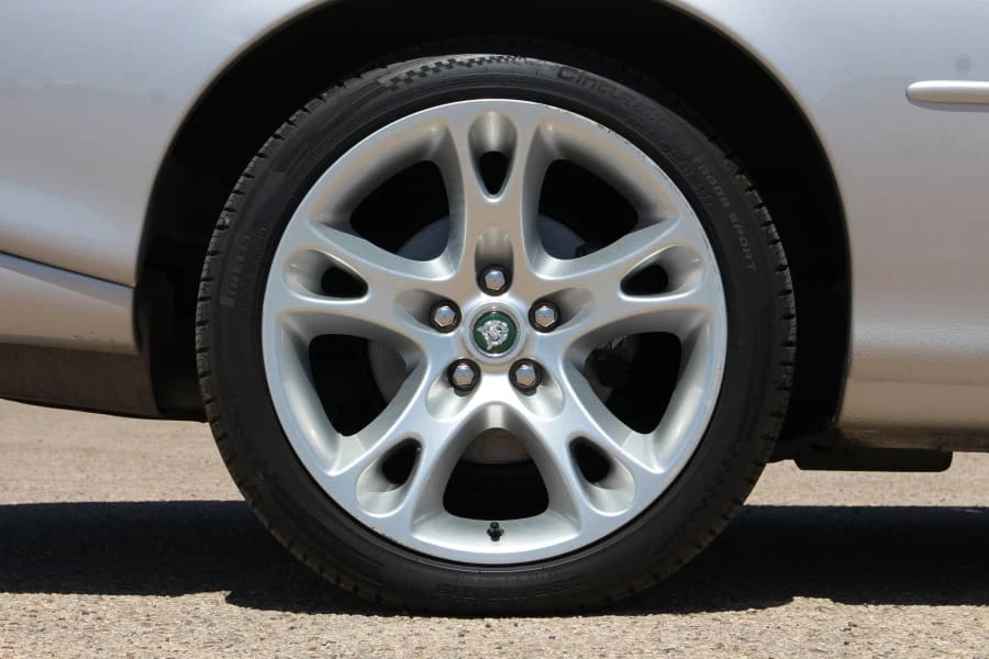 2003 Jaguar X100 XK8 - Image 15 of 31