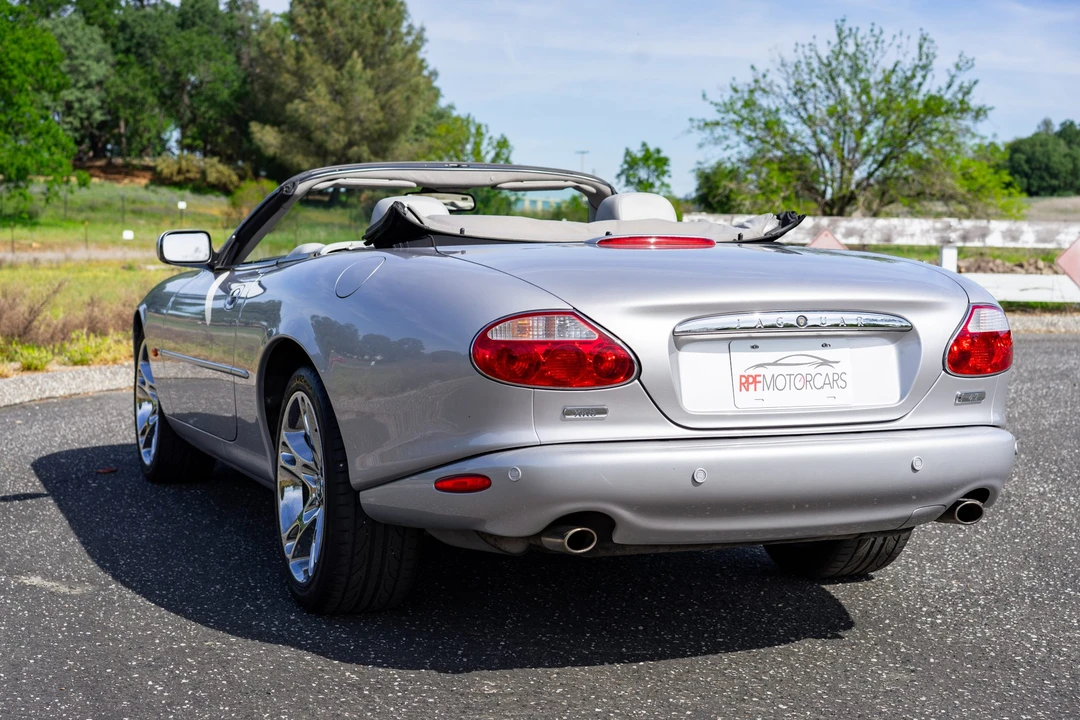2003 Jaguar X100 XK8 - Image 8 of 31
