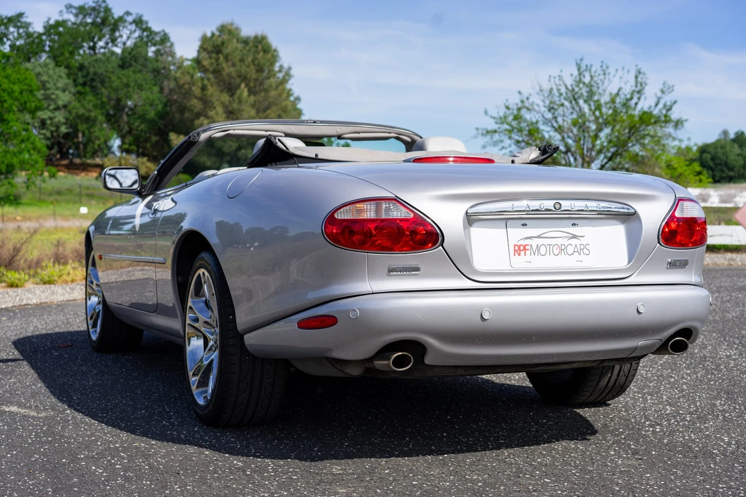 2003 Jaguar X100 XK8 - Image 9 of 31