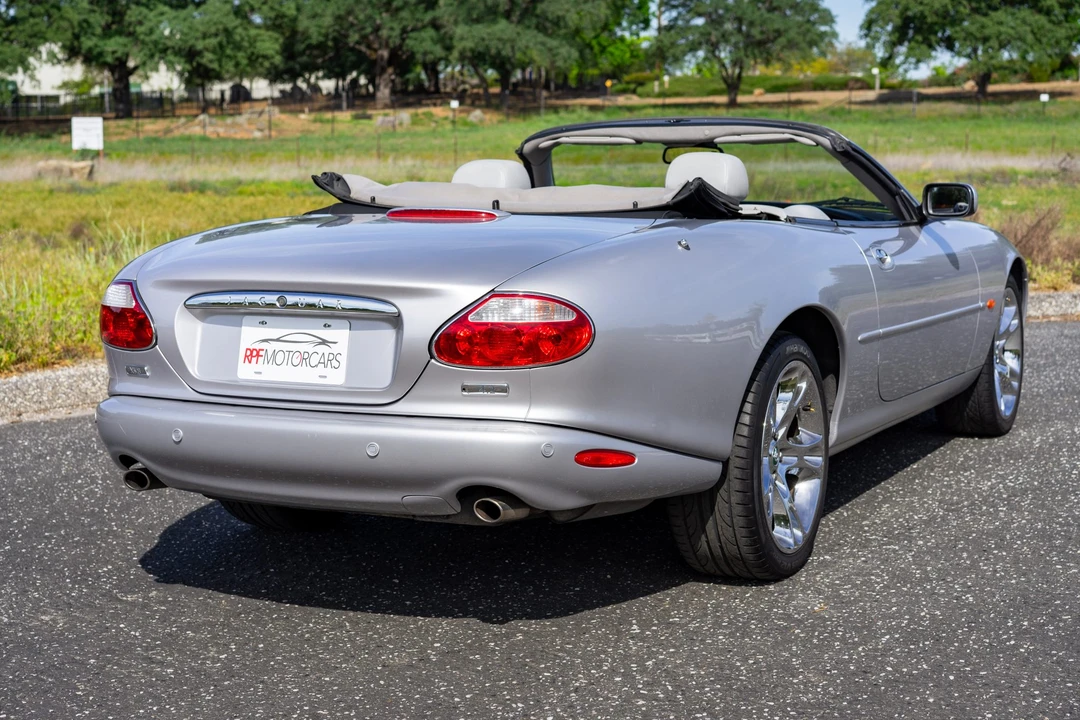 2003 Jaguar X100 XK8 - Image 15 of 31