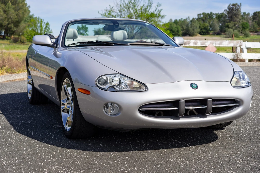 2003 Jaguar X100 XK8 - Image 22 of 31