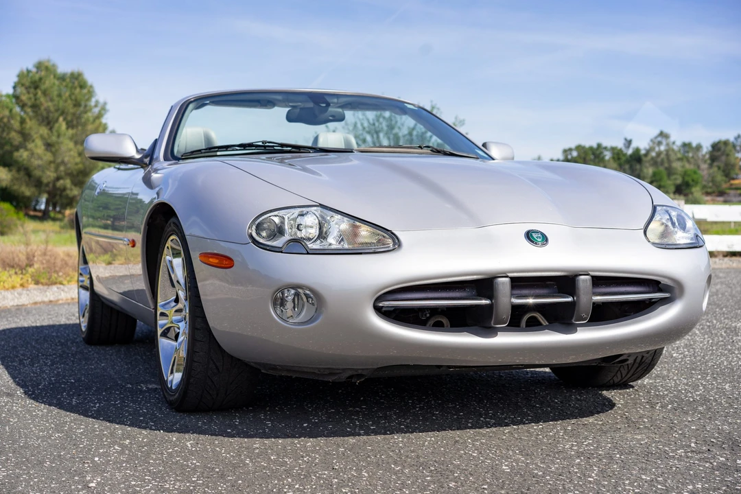 2003 Jaguar X100 XK8 - Image 23 of 31