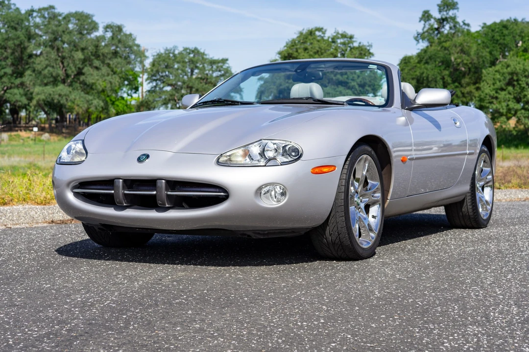 2003 Jaguar X100 XK8 - Image 3 of 31