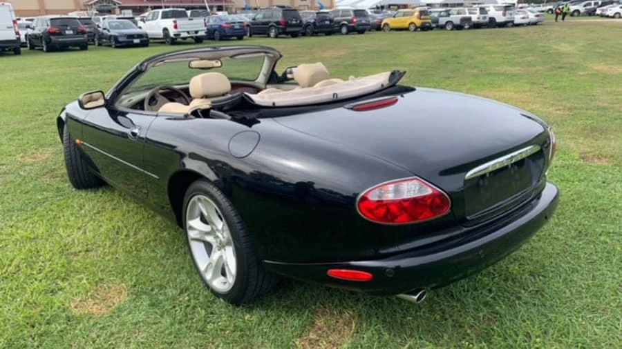 2003 Jaguar X100 XK8 - Image 5 of 12