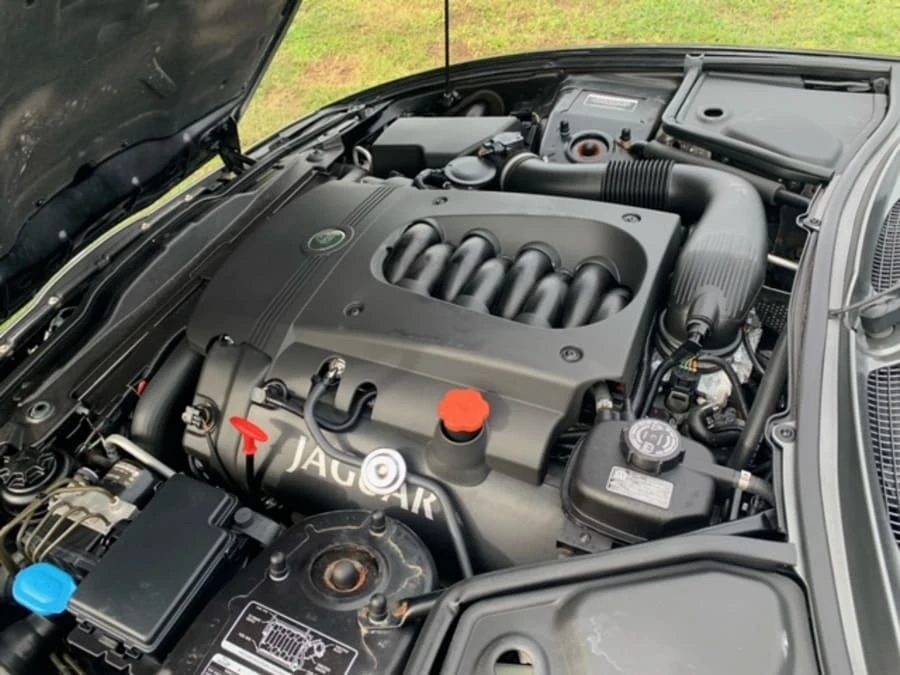 2003 Jaguar X100 XK8 - Image 12 of 12