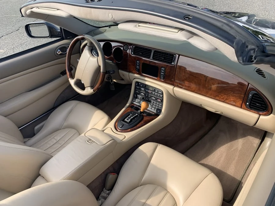 2003 Jaguar X100 XK8 - Image 10 of 12