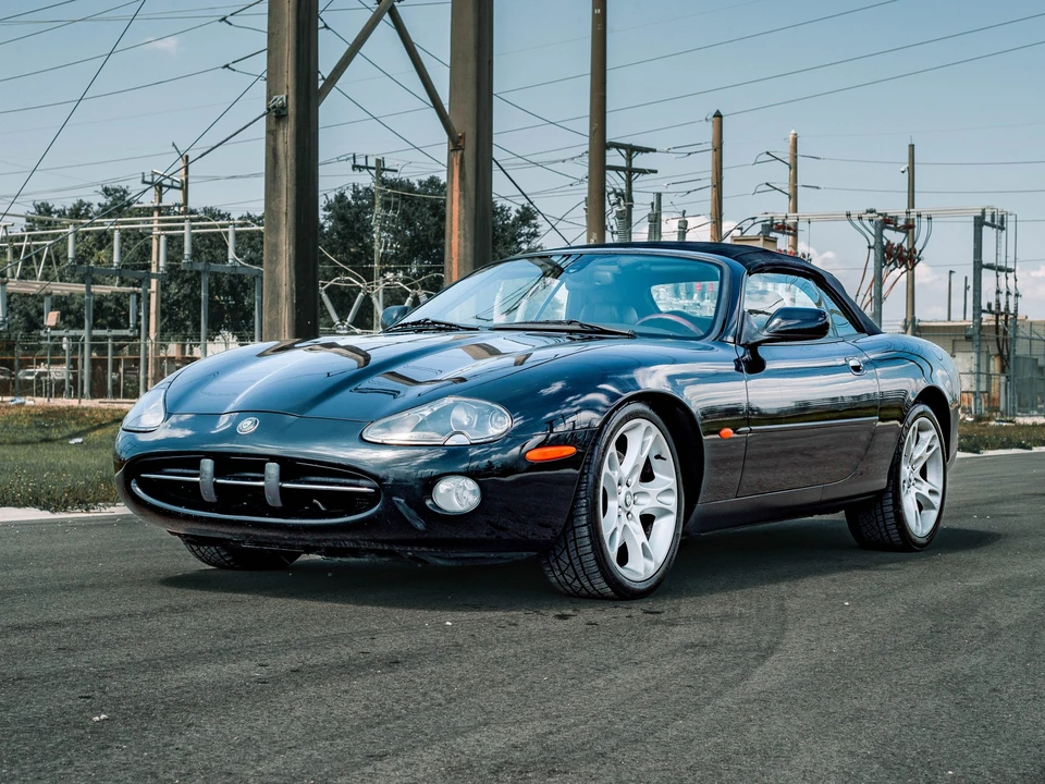 2003 Jaguar X100 XK8 - Image 2 of 31