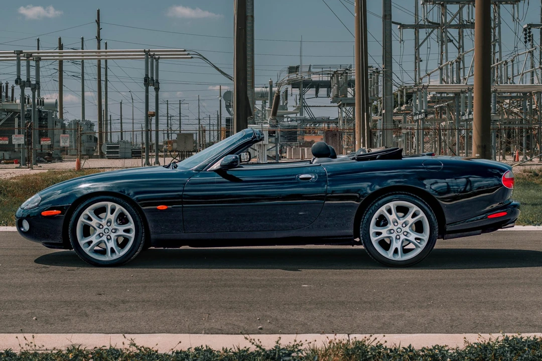 2003 Jaguar X100 XK8 - Image 11 of 31