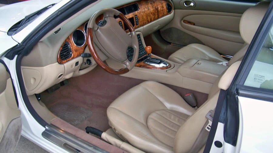 2003 Jaguar X100 XK8 - Image 3 of 4