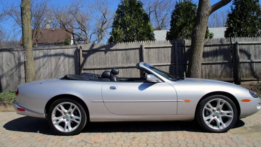 2003 Jaguar X100 XK8 - Image 2 of 7